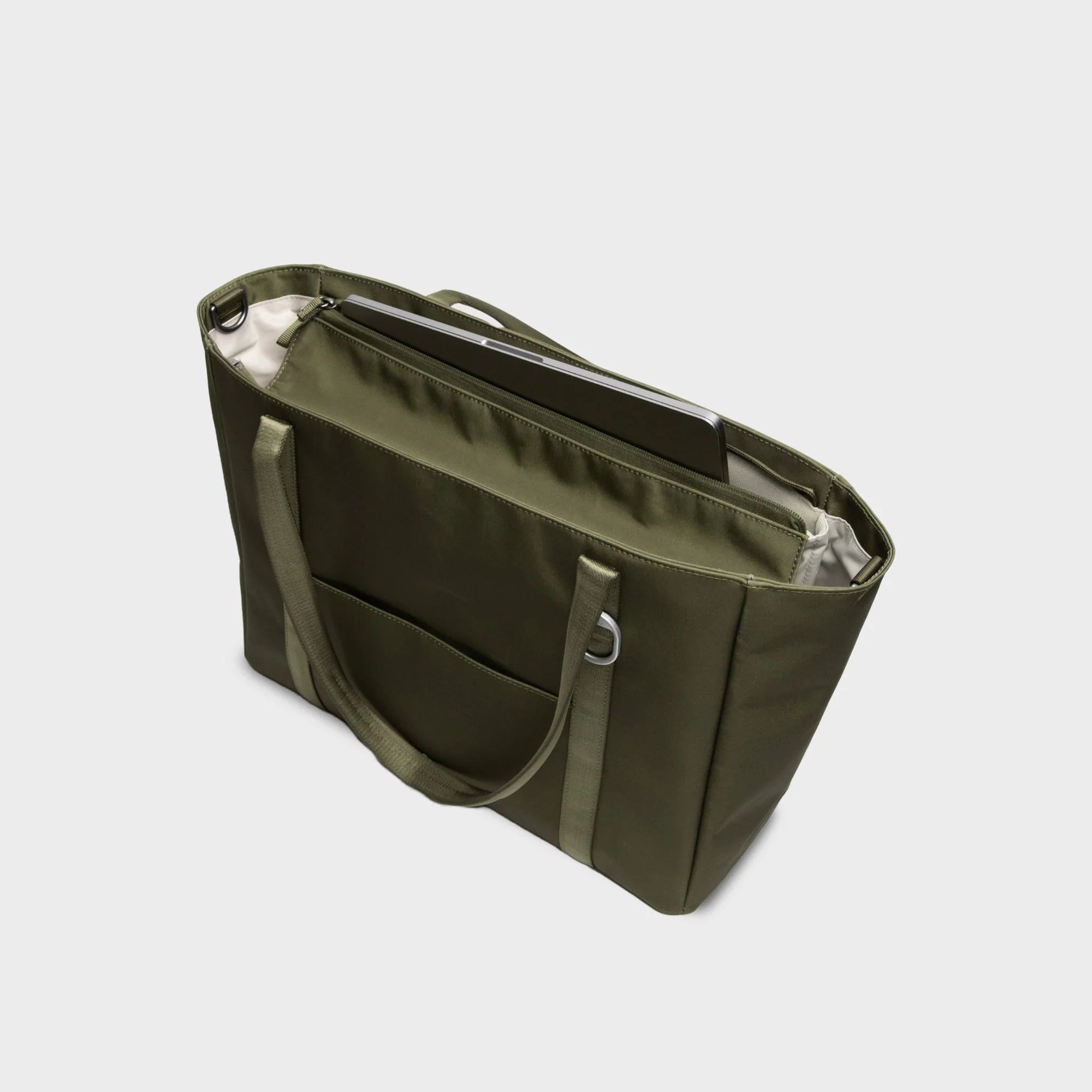 Daily Tote - Image 34