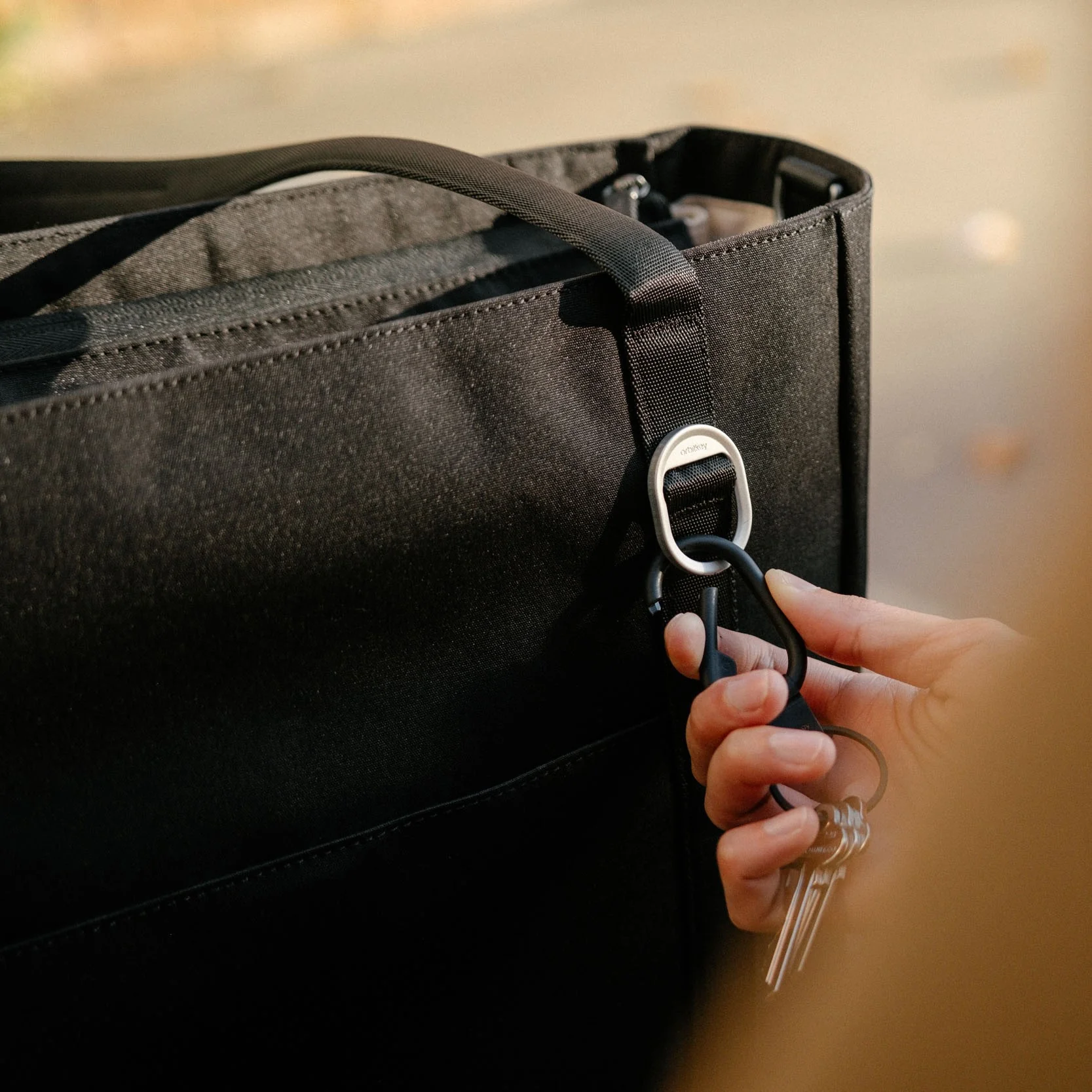 Daily Tote - Image 5