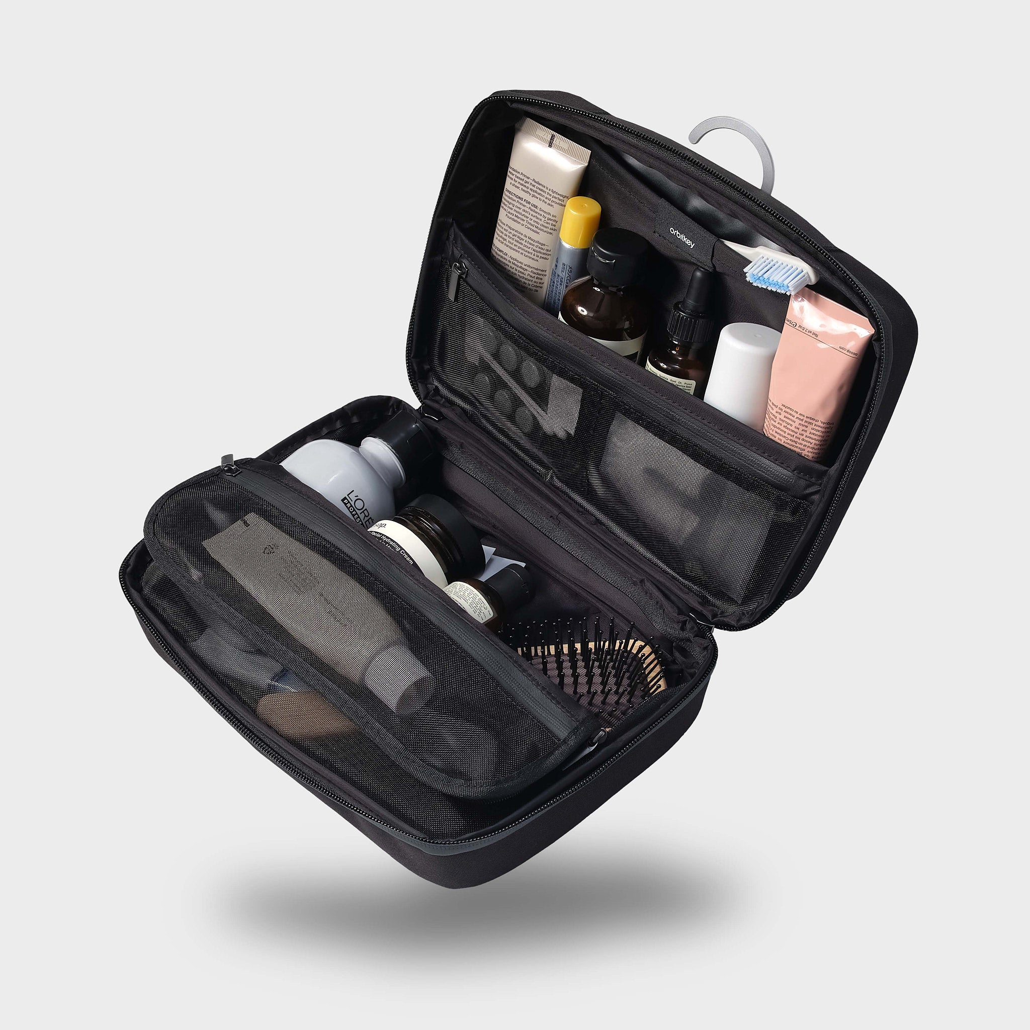 Hanging Toiletry Pouch - Image 12