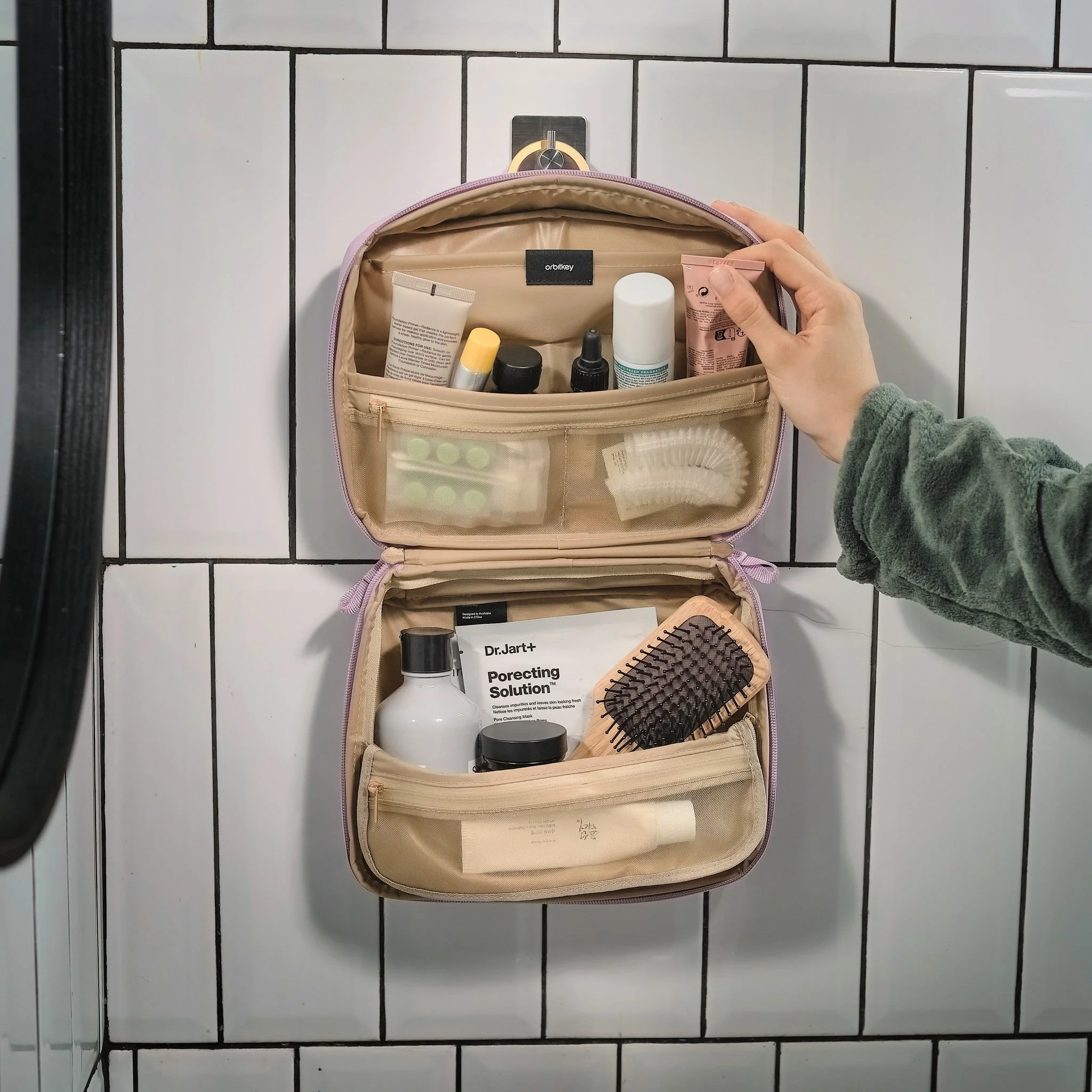 Hanging Toiletry Pouch - Image 6