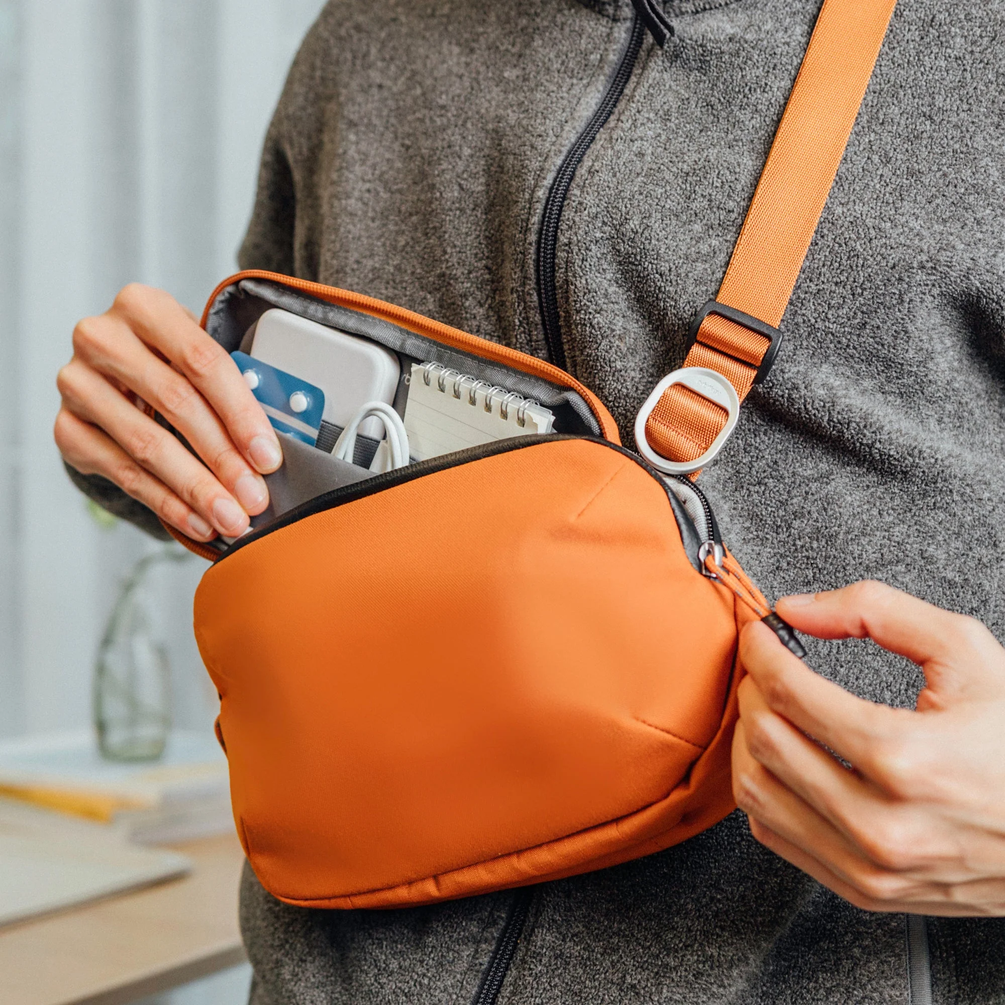Urban Sling Mini (2L) - Image 18